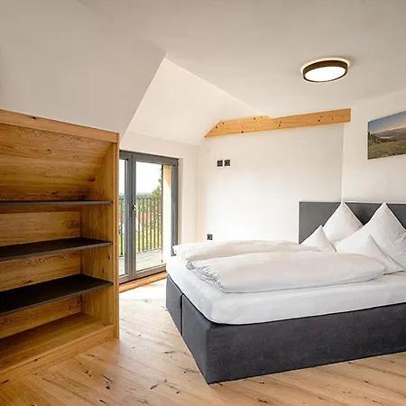 Bergziege * Eisenbach (Breisgau-Hochschwarzwald)